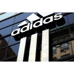 Hakovan Adidas, kompromitovani podaci kupaca