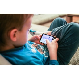 Android aplikacije za decu prepune trackera i oglasa
