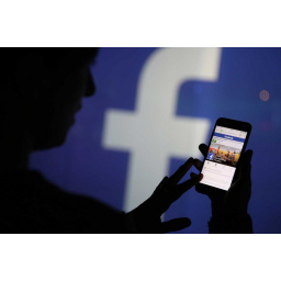 Sajber-kriminalci se reklamiraju na Facebooku preko hakovanih naloga korisnika društvene mreže