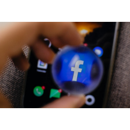Zbog odluke EU, Facebook i Instagram više neće moći da koriste vaše lične podatke za ciljano oglašavanje