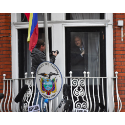 Ekvador ukida azil Asanžu?
