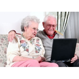 Internet korisnici stariji od 55 godina biraju sigurnije lozinke