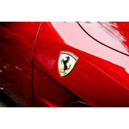 Hakovan Ferrari, kompanija odbija da plati napadačima za ukradene podatke kupaca