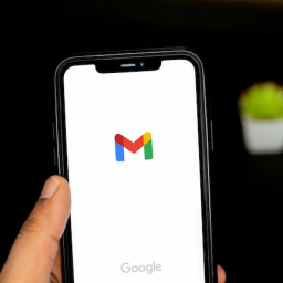 Google još jednom podsetio da će brisanje Gmail naloga i Google fotografija početi 1. decembra