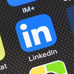 Rusija traži od Googlea i Applea da uklone LinkedIn aplikacije iz svojih prodavnica