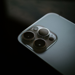 Apple pozvao korisnike da hitno ažuriraju svoje uređaje: hakeri zloupotrebljavaju ranjivosti u iOS 