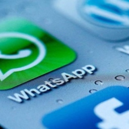 FTC dobila zahtev da istraži i eventualno zaustavi Facebook-ovu kupovinu WhatsApp-a